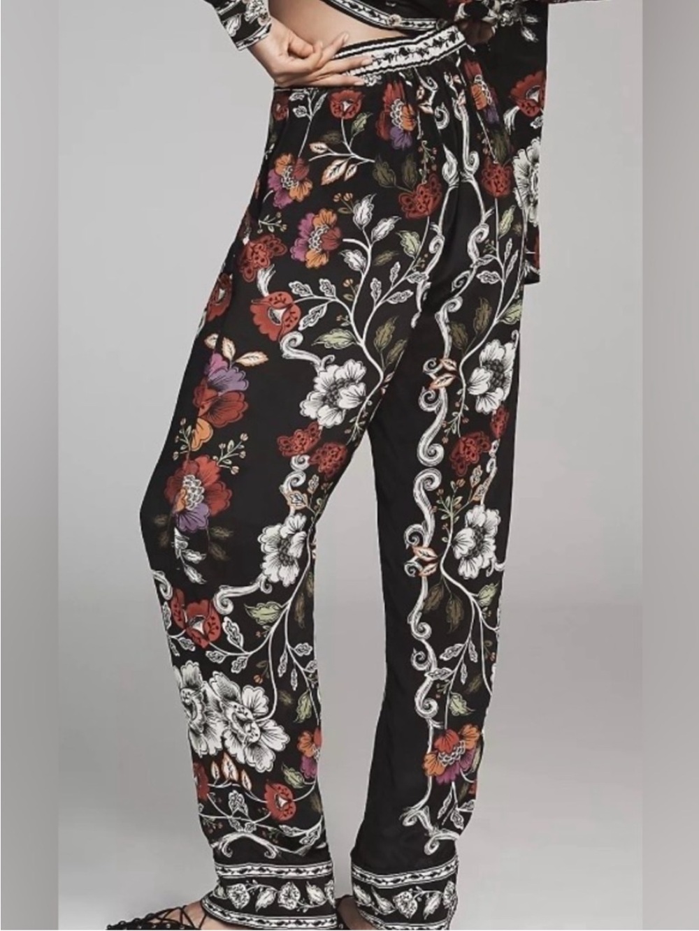 FARM Rio Anthropologie Floral Wide Leg Pants NWT Size M - PANT ONLY